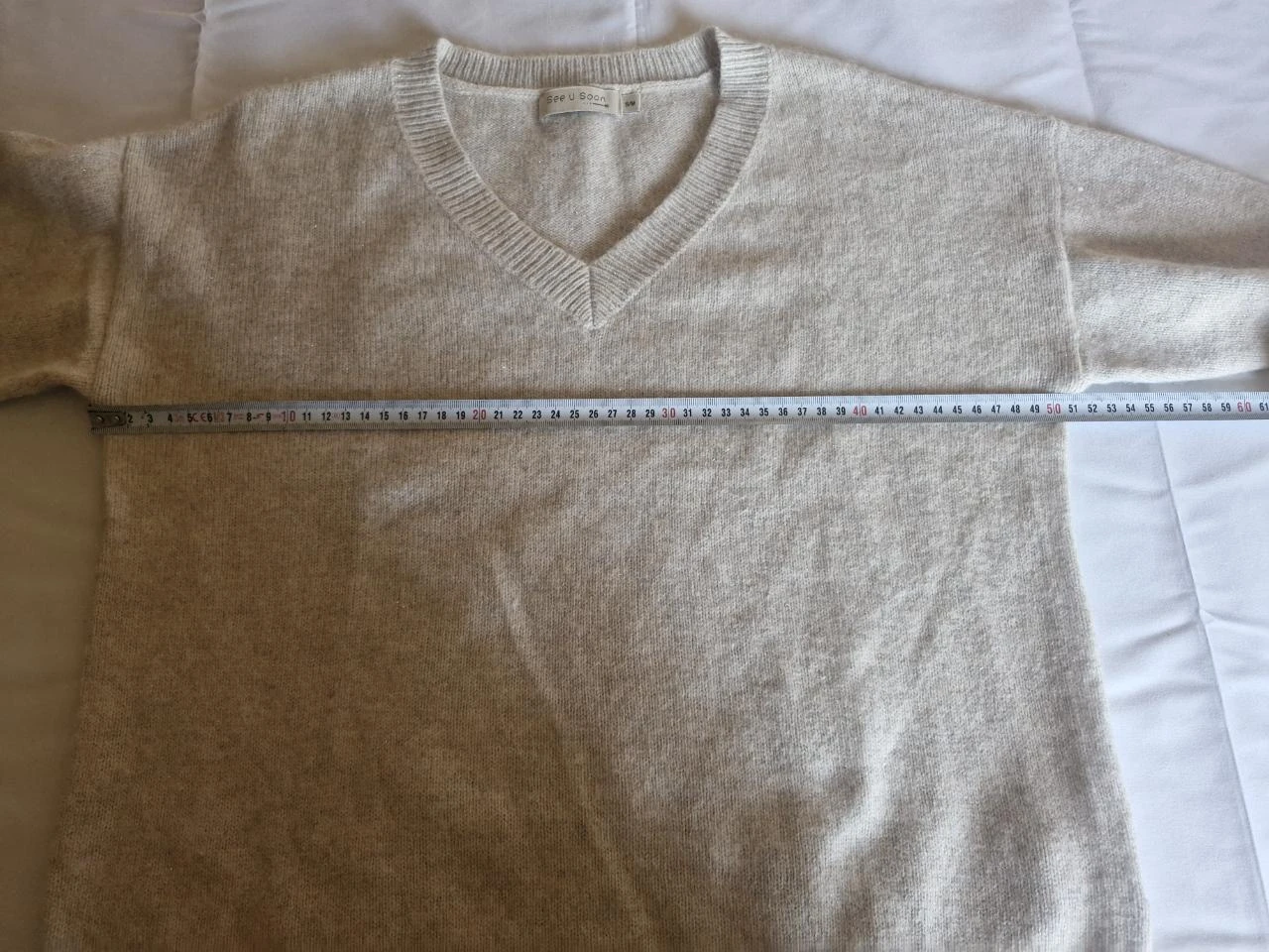 Women's V-neck long-sleeve sweater - Size S/M – photo 7